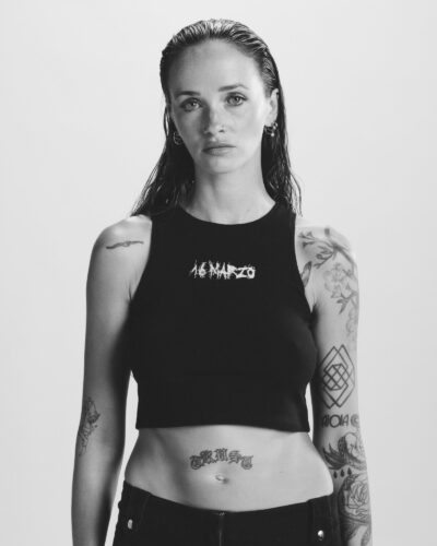 Alternative view of Crop Top 16 Marzo